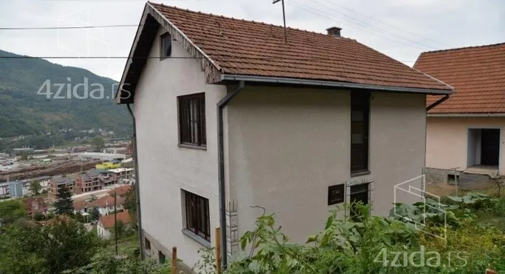 Kuća | 4zida