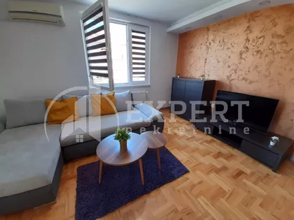 Majakovskog | 4zida.rs