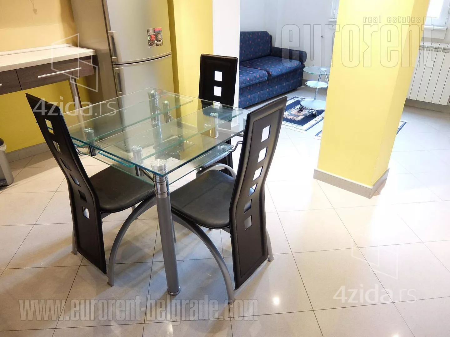 Jednoiposoban stan | 4zida