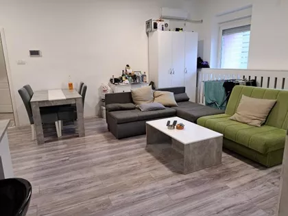 Devet Jugovića 17 | 4zida.rs