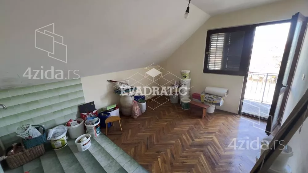 4-etažna kuća | 4zida