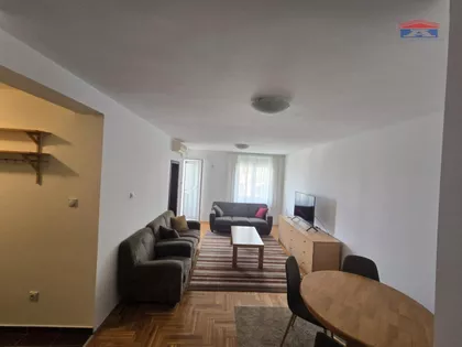 Bulevar Patrijarha Pavla (Somborski Bulevar) | 4zida.rs