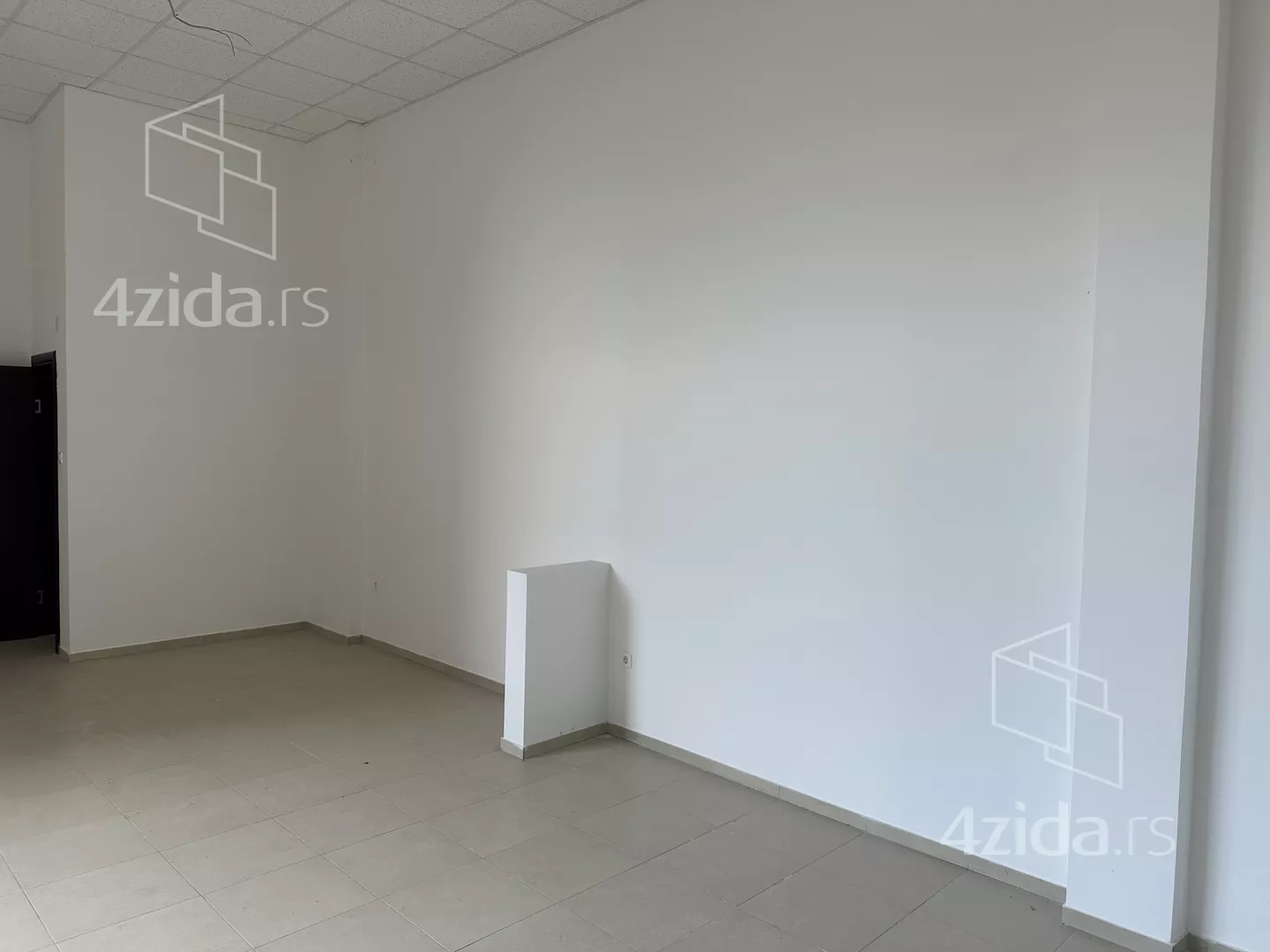 Poslovni prostor | 4zida