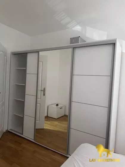 JANKA ČMELIKA | 4zida.rs