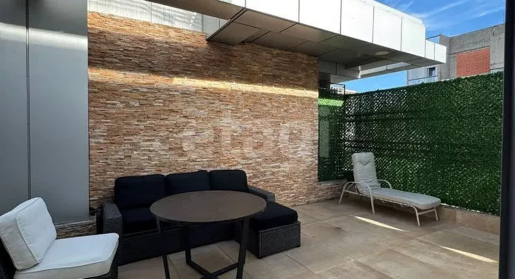 Šestosoban stan | 4zida