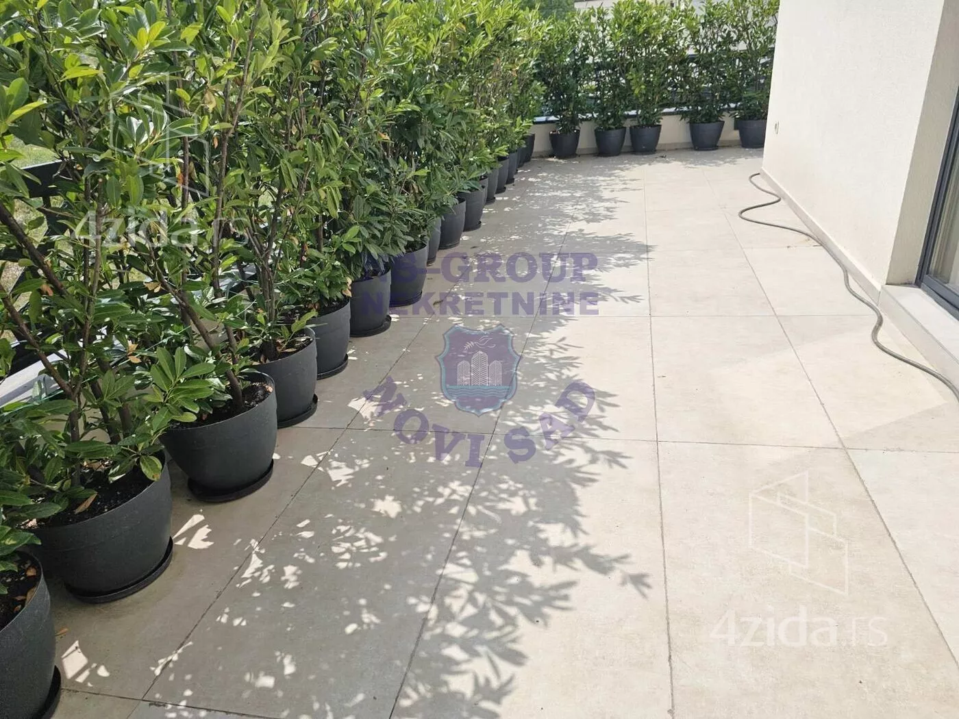 Petosoban stan | 4zida