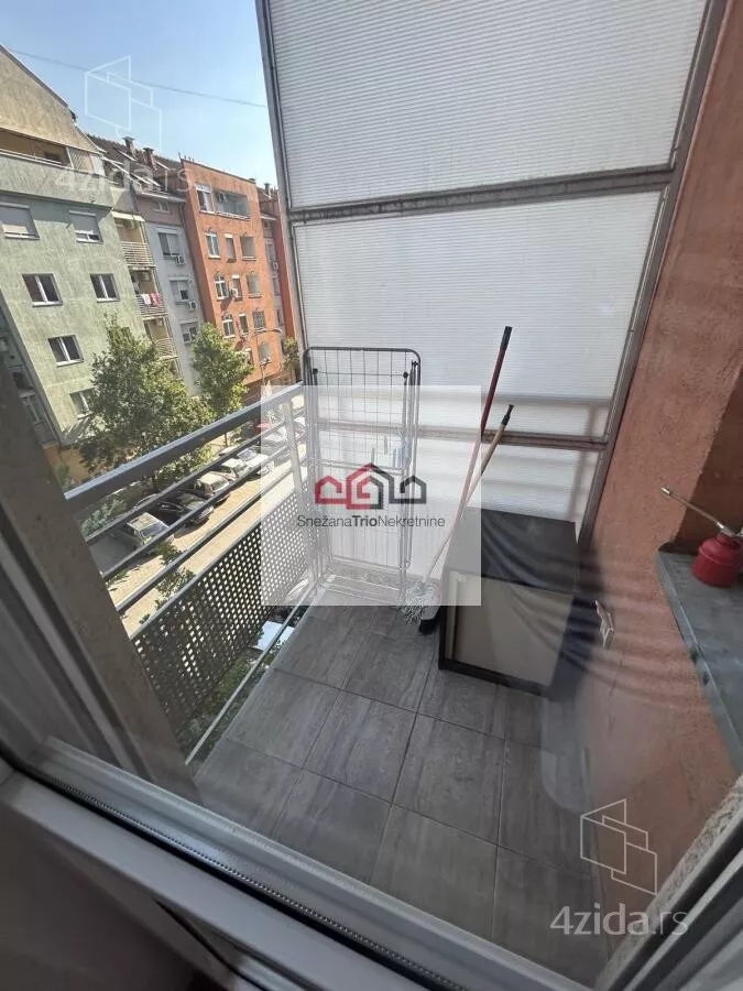 Garsonjera | 4zida
