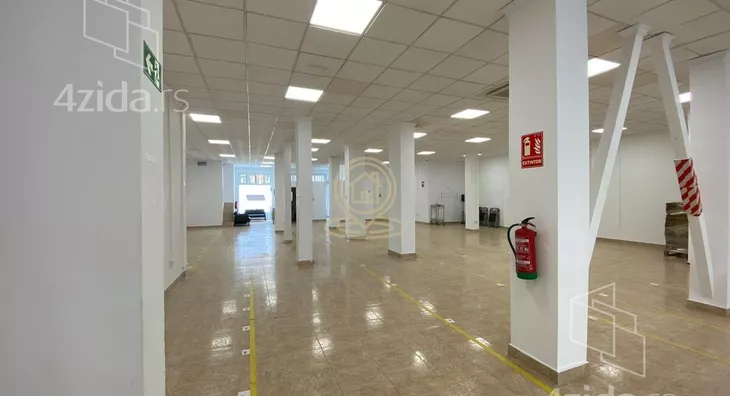 Poslovni prostor | 4zida