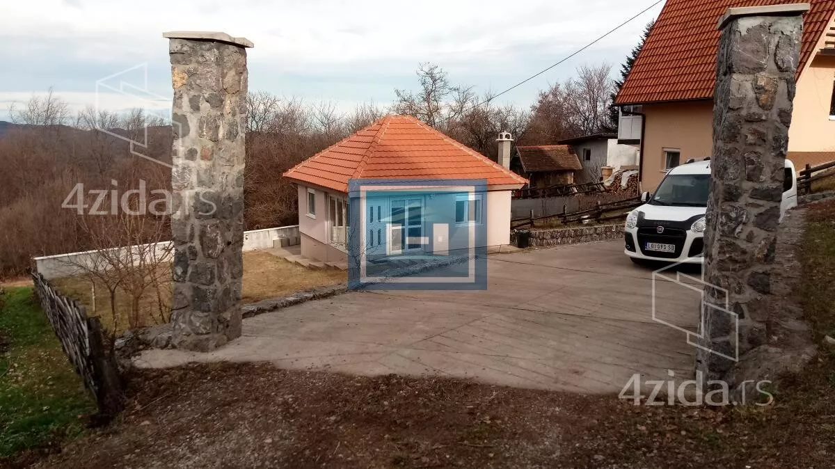 Kuća | 4zida