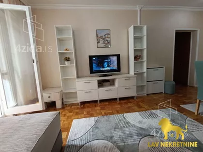 BRAĆE POPOVIĆ | 4zida.rs