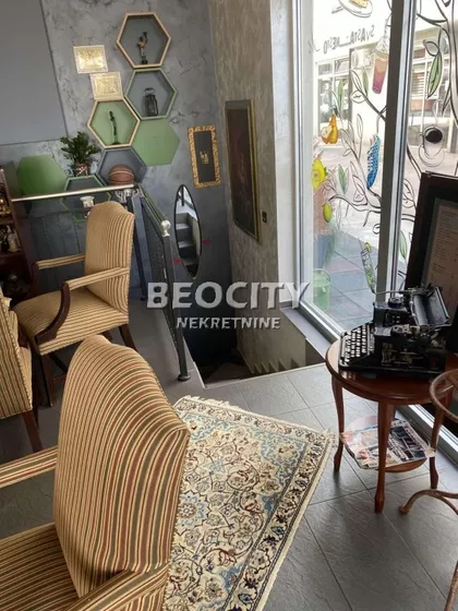 Vuka Karadžića | 4zida.rs