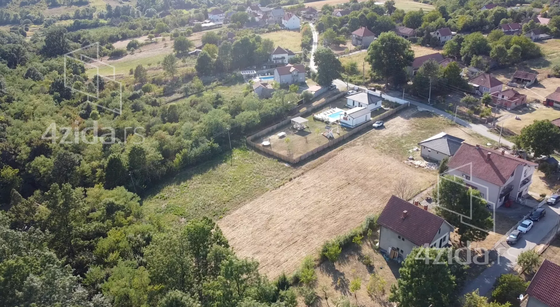 Građevinsko zemljište | 4zida
