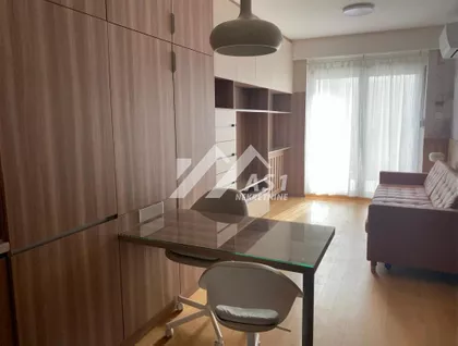 Pavla Papa | 4zida.rs