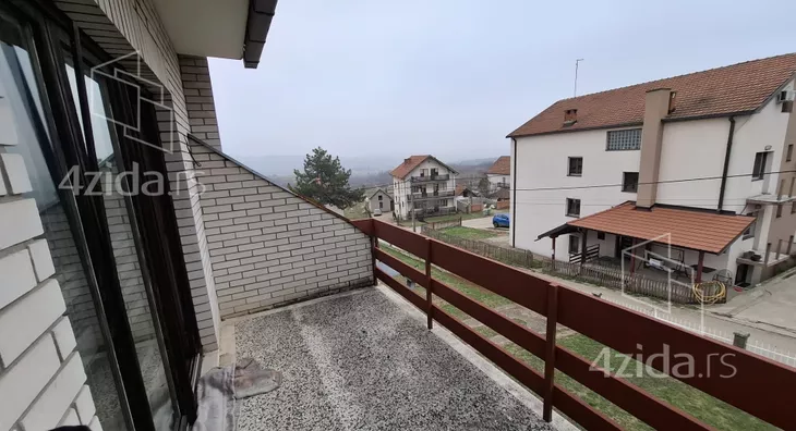 3-etažna kuća | 4zida