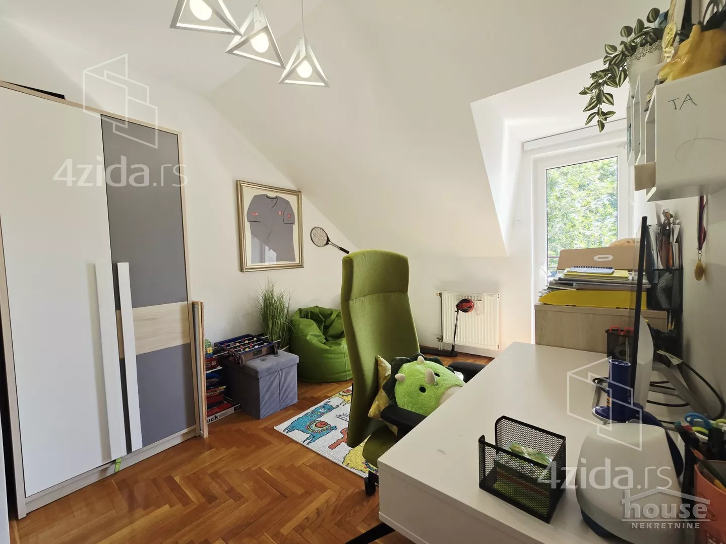 Četvorosoban stan | 4zida