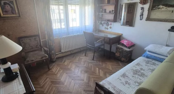 Četvoroiposoban stan | 4zida