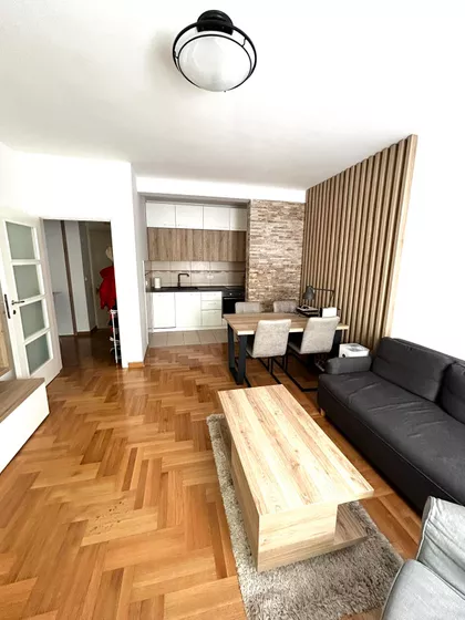 Njegoševa | 4zida.rs