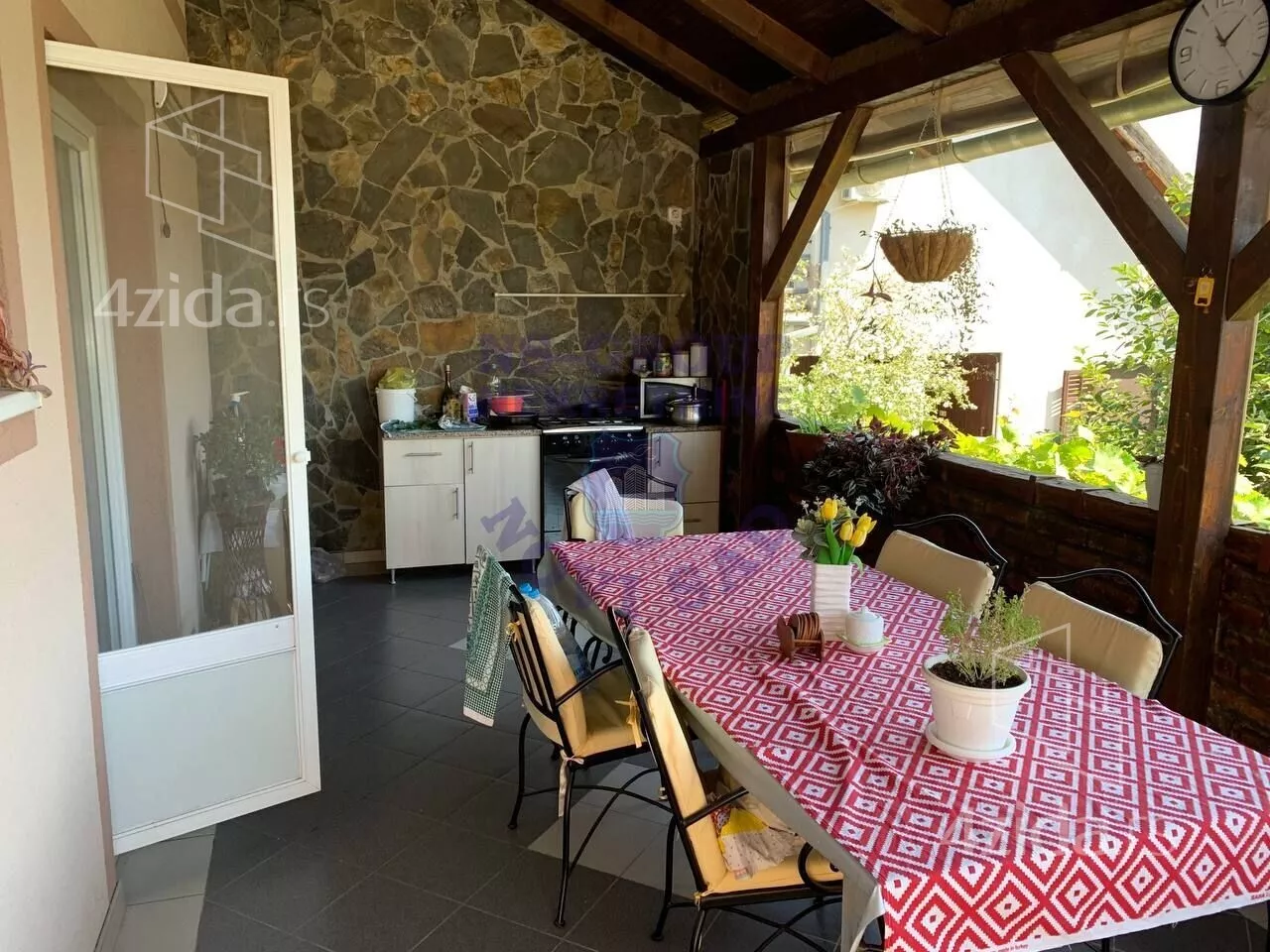 3-etažna kuća | 4zida