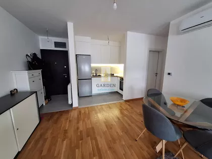 Pavla Labata | 4zida.rs