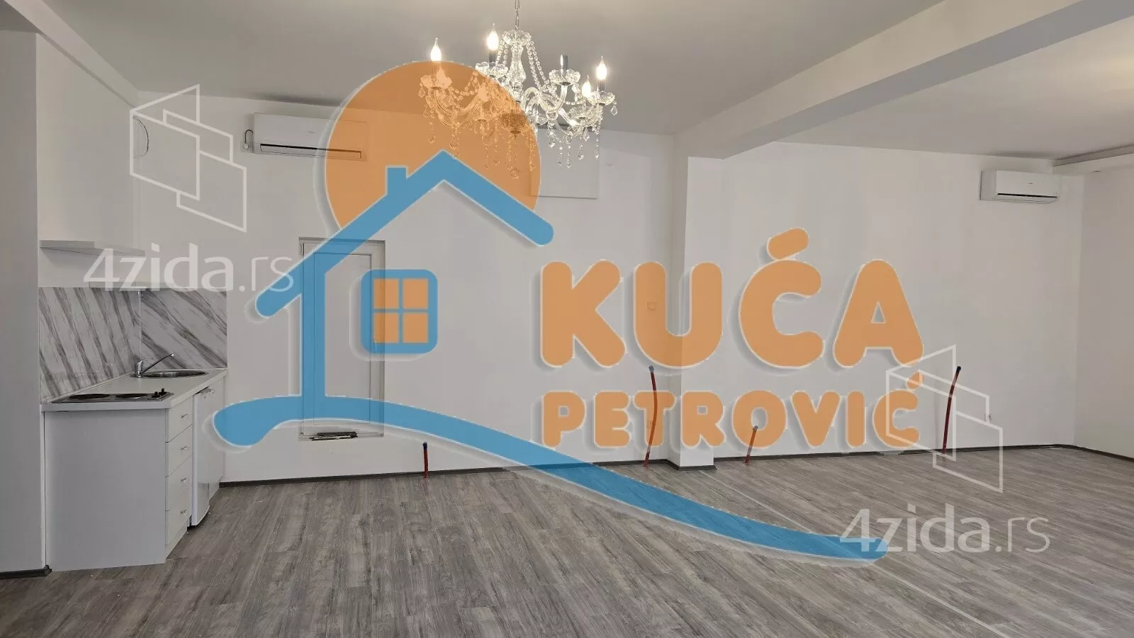 Jednoiposoban stan | 4zida