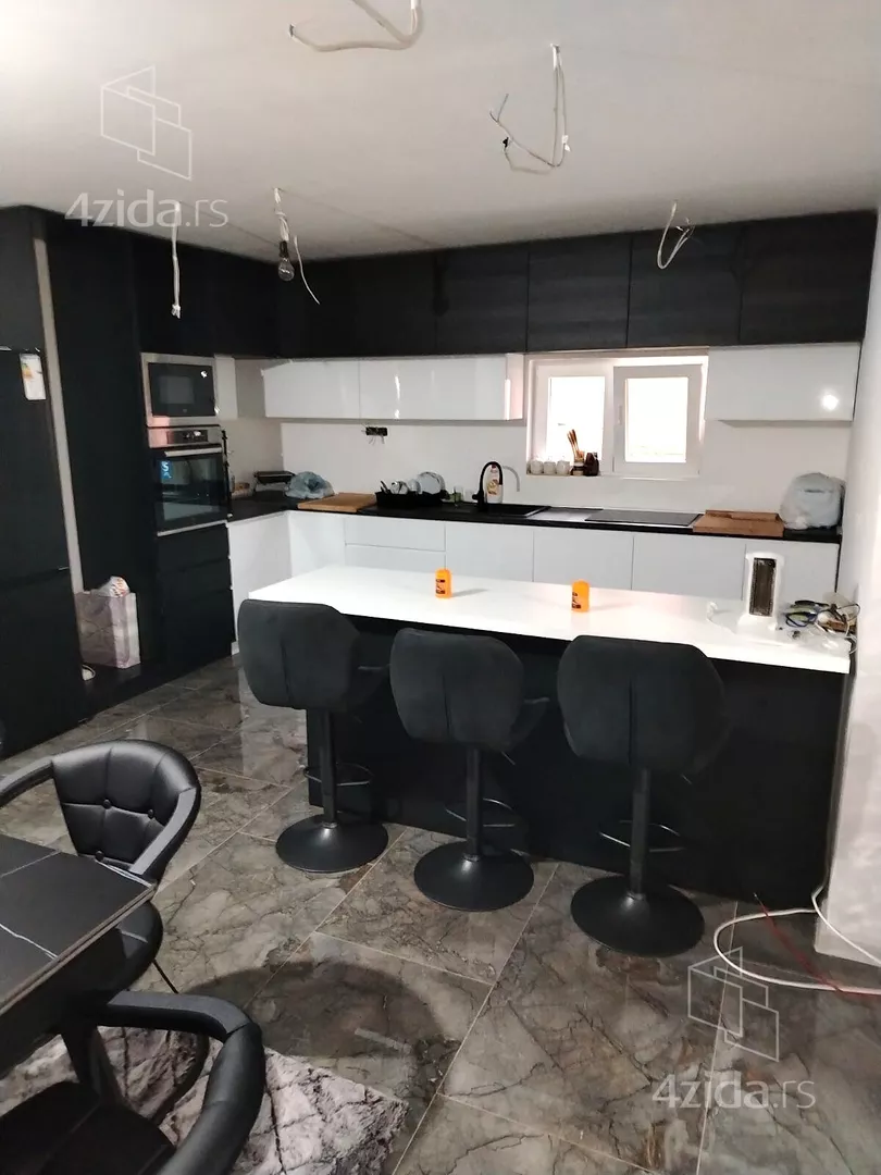 3-etažna kuća | 4zida