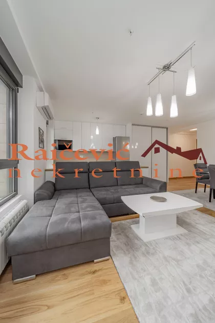 Vojvode Stepe | 4zida.rs