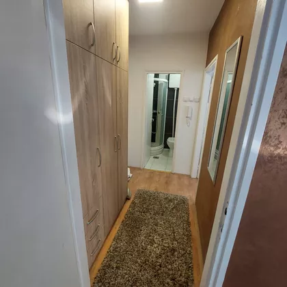 Durmitorska 4 | 4zida.rs