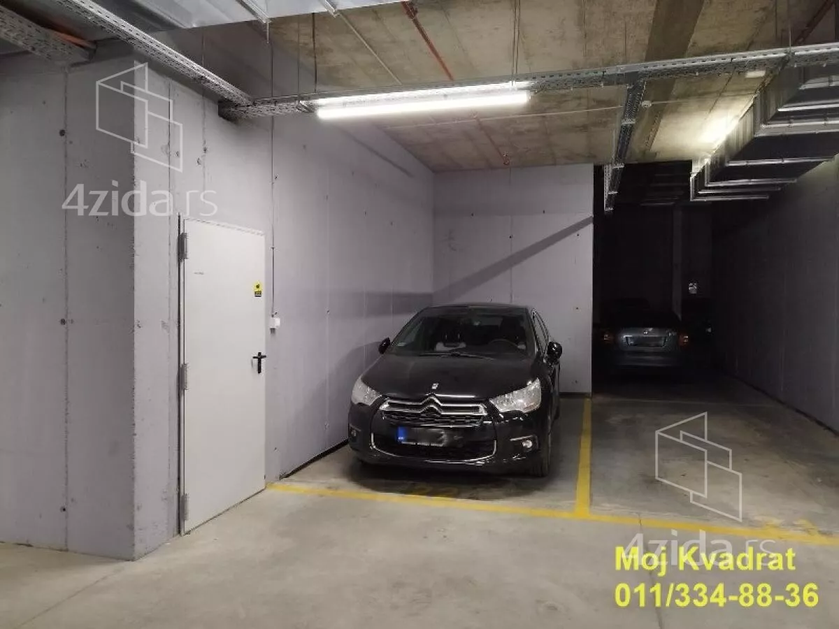 Garaža/Parking | 4zida