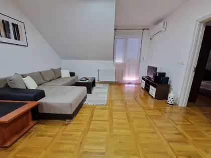 Gradske lokacije | 4zida.rs