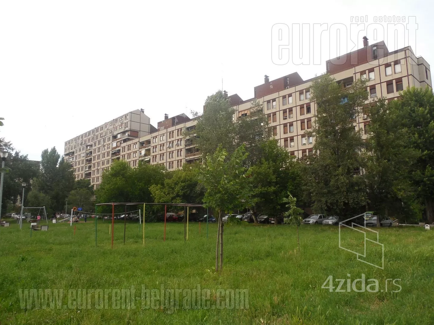 Troiposoban stan | 4zida