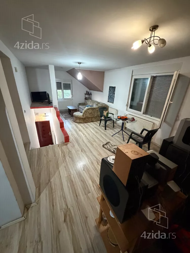 3-etažna kuća | 4zida