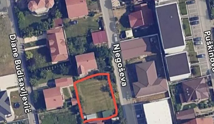 Građevinsko zemljište | 4zida