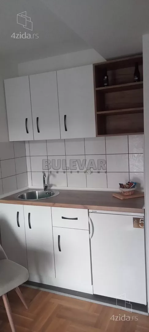 Garsonjera | 4zida