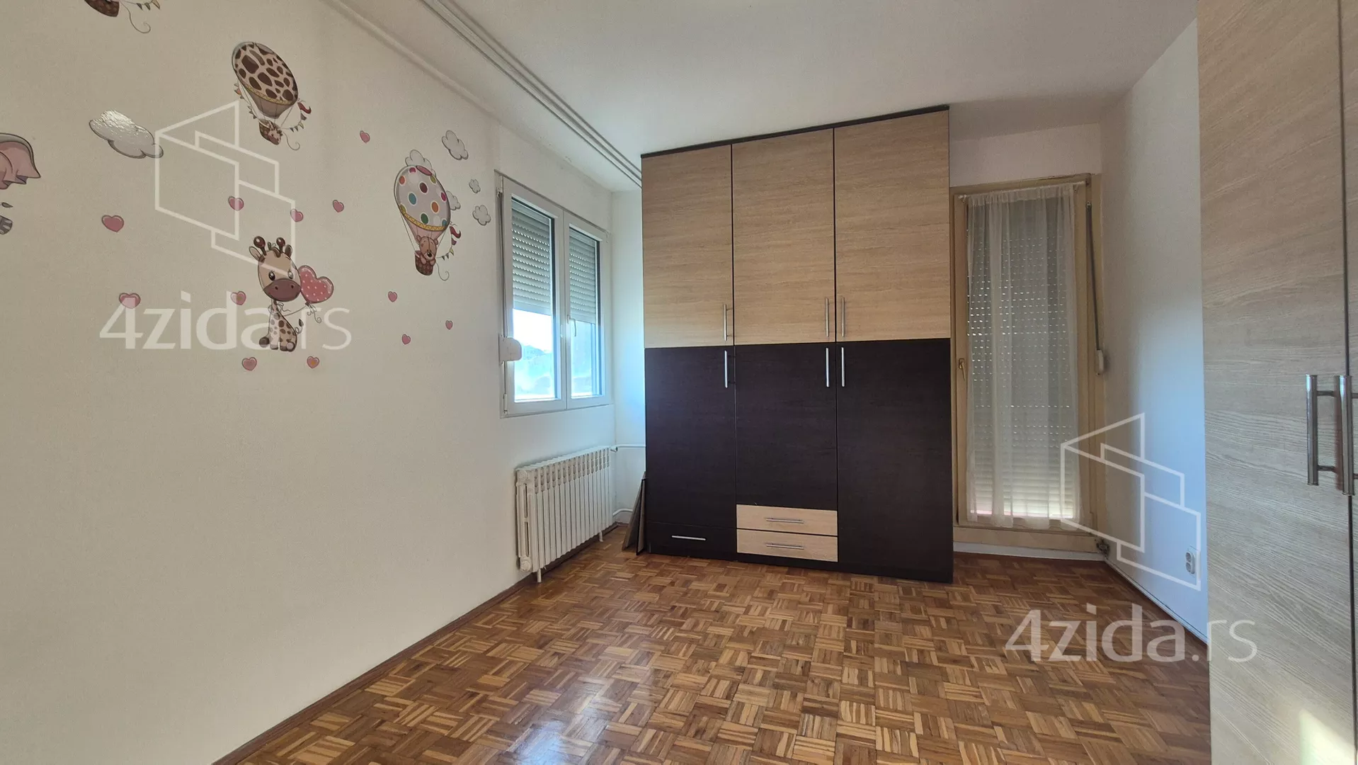 Jednoiposoban stan | 4zida
