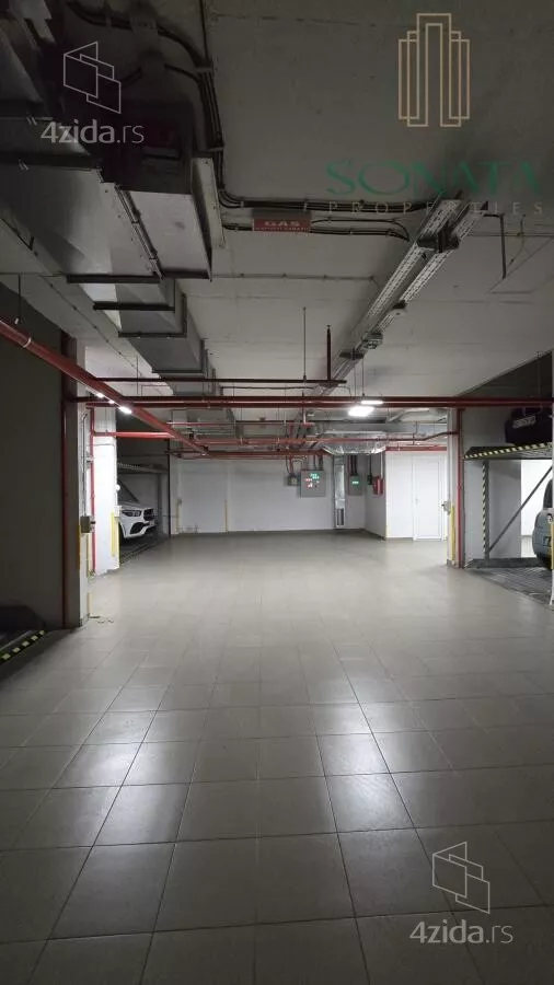 Garaža/Parking | 4zida