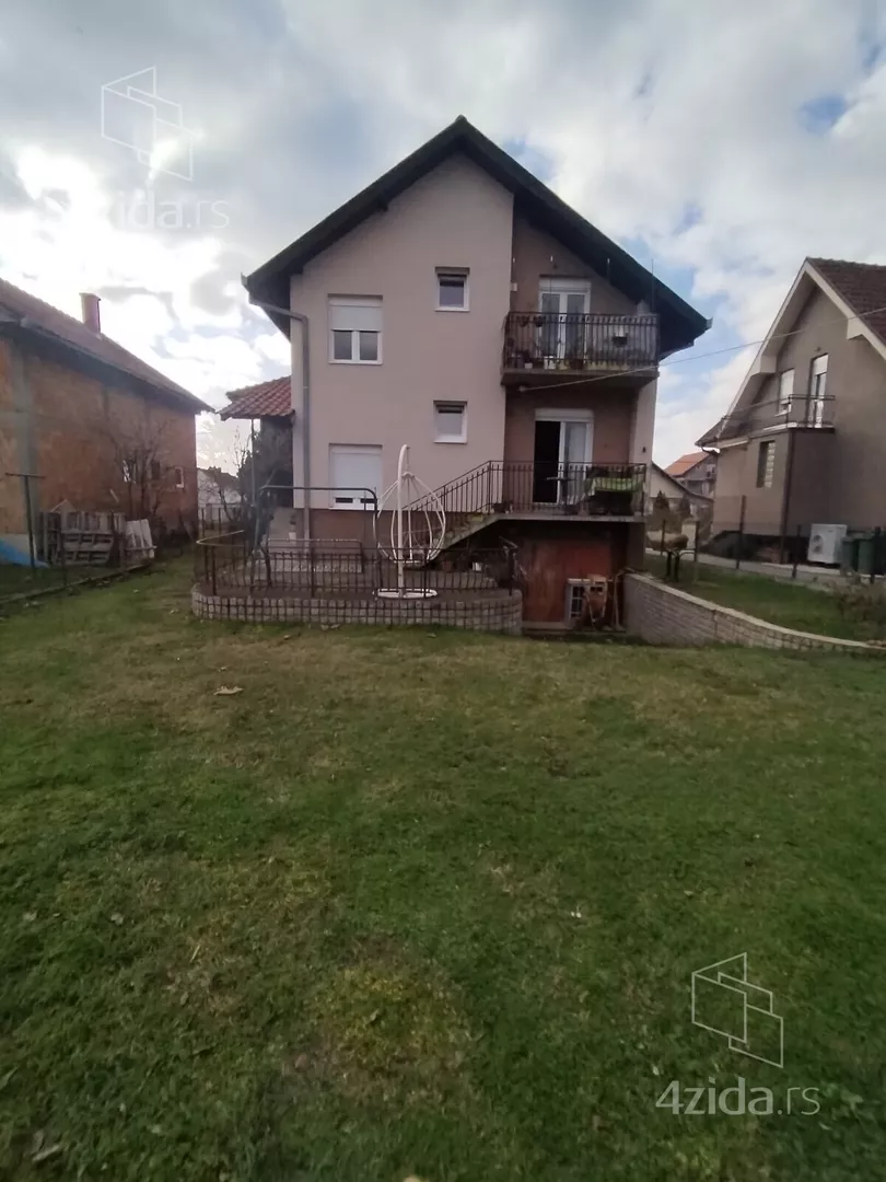 2-etažna kuća | 4zida