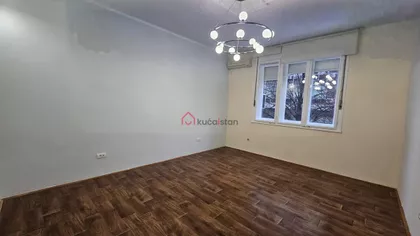 Pravni fakultet - Vračar | 4zida.rs