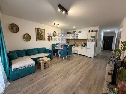 Lipov Gaj | 4zida.rs