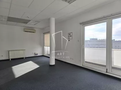 Trg Nikole Pašića | 4zida.rs