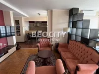 Bulevar Oslobođenja, Gradske lokacije, Novi Sad | 4zida.rs