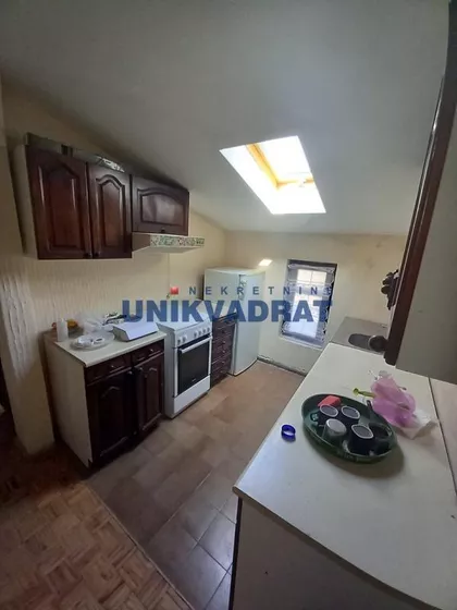 Bože Baucala | 4zida.rs