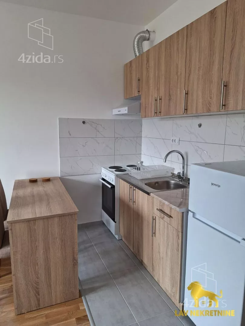 Garsonjera | 4zida