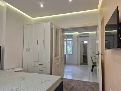 Ruvarčeva bb | 4zida.rs