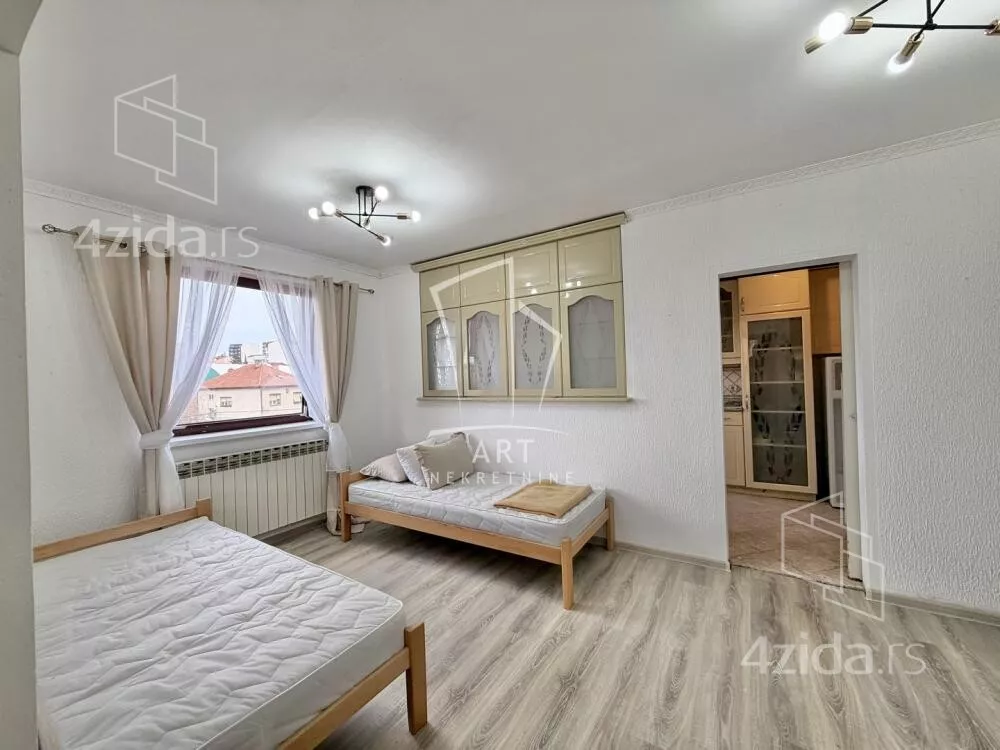 4-etažna kuća | 4zida