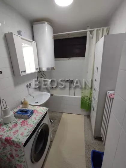 Darinke Radovic | 4zida.rs