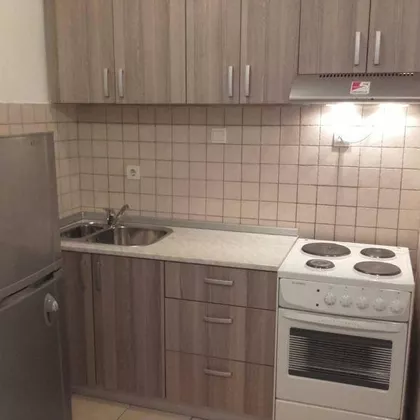 Ulcinjska | 4zida.rs