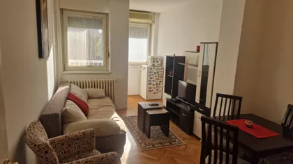 Pavla Papa | 4zida.rs