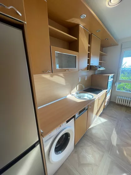 Banovo Brdo | 4zida.rs