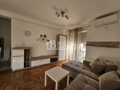 Lesnina | 4zida.rs