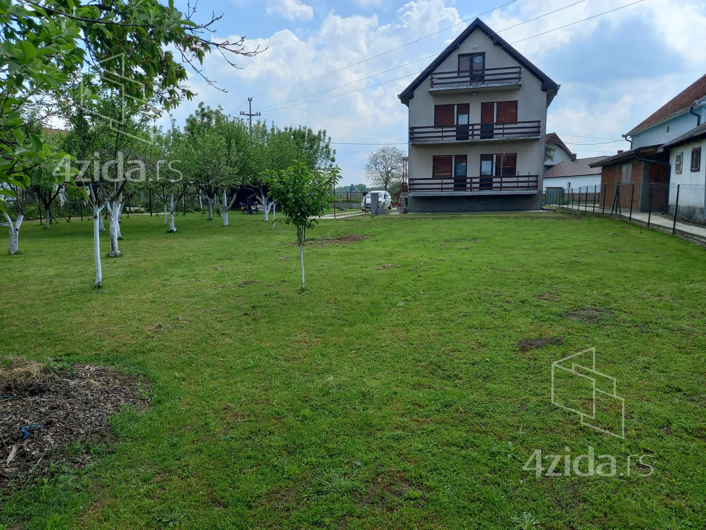 3-etažna kuća | 4zida